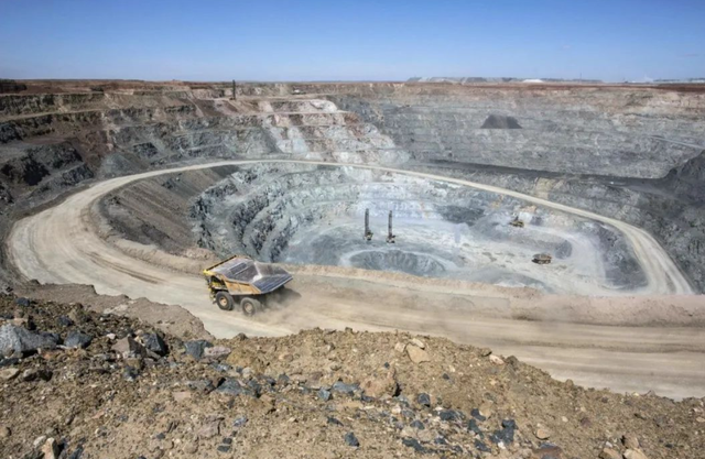 我国为何不采购蒙古国的矿，而是绕路去买澳洲铁矿？又有什么用